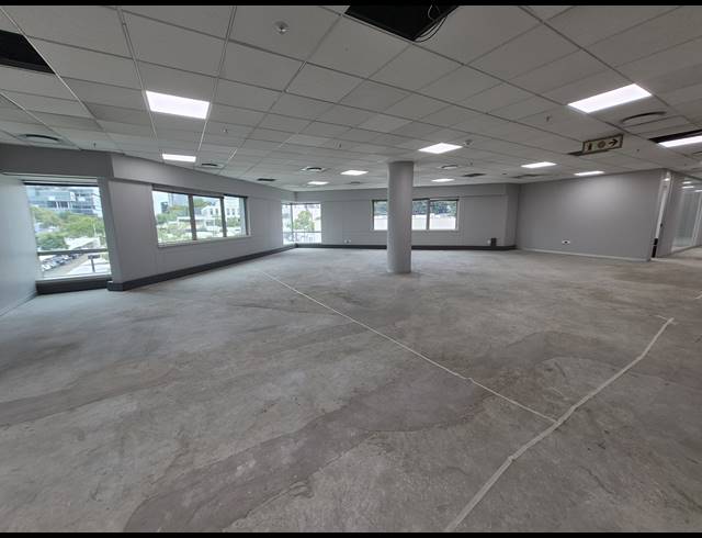 947M² OFFICE TO LET IN SANDTON CENTRAL